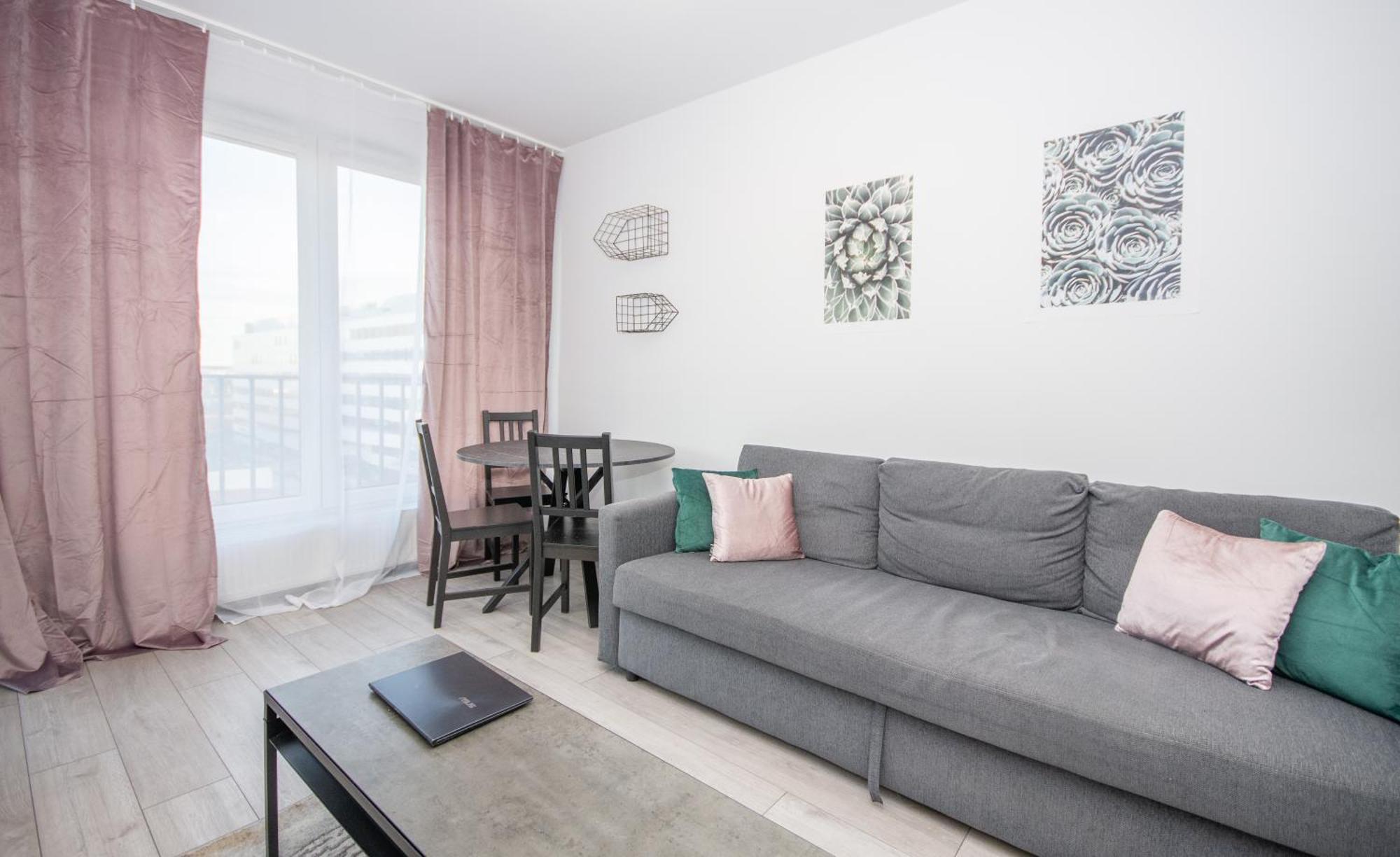 Inpoint Zablocie Modern Apartments For Work&Travel