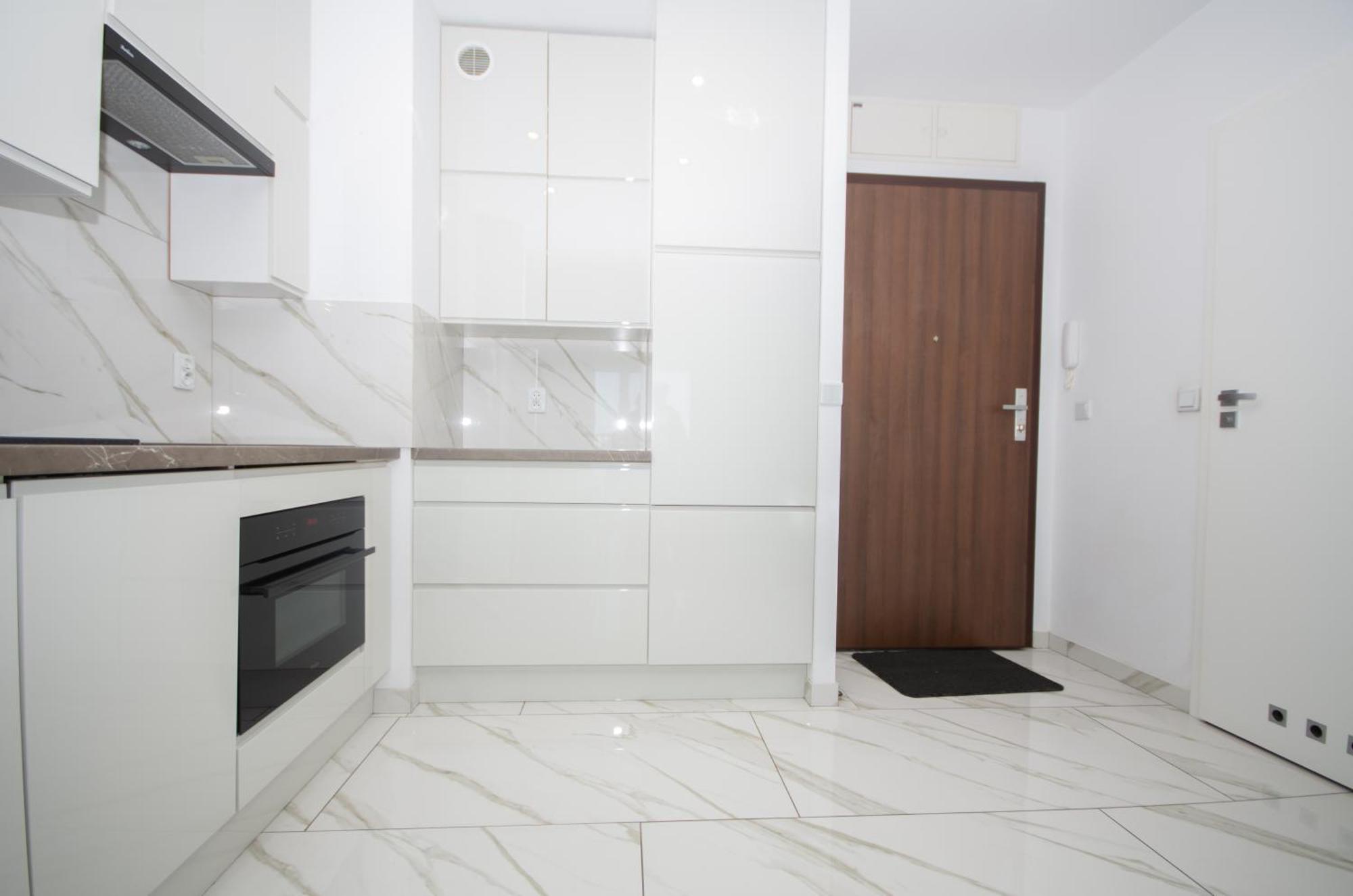 Inpoint Zablocie Modern Apartments For Work&Travel Apartment