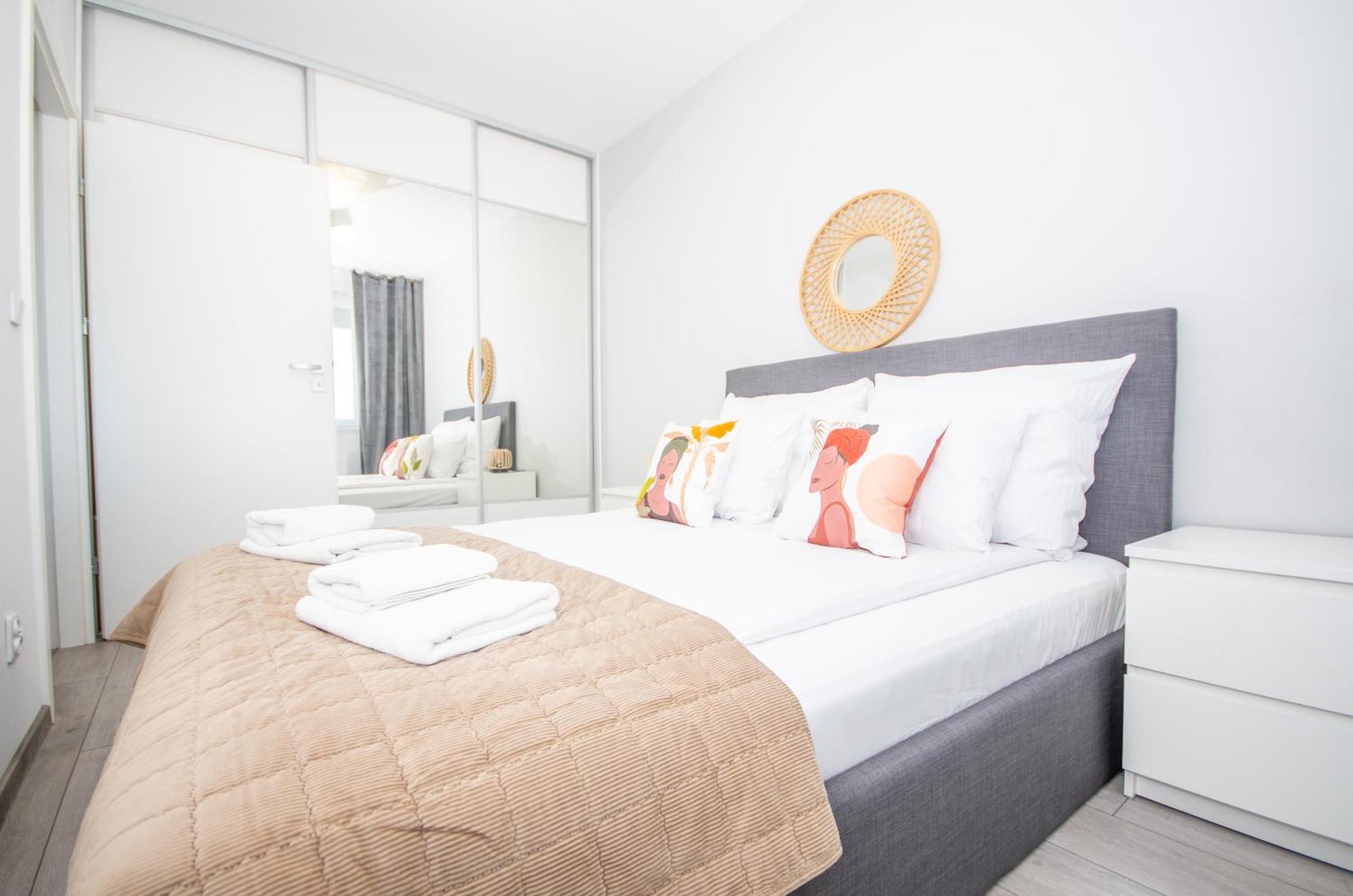 Inpoint Zablocie Modern Apartments For Work&Travel *